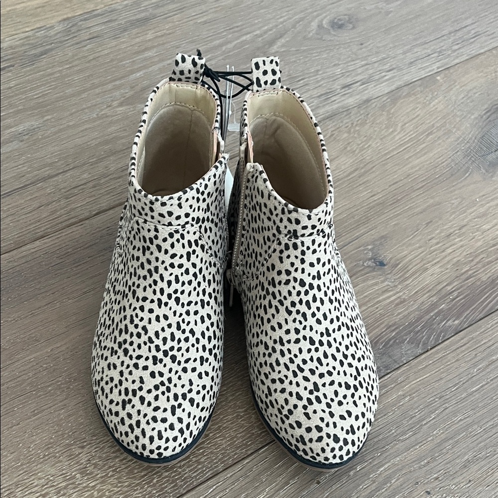 Size 10 booties.